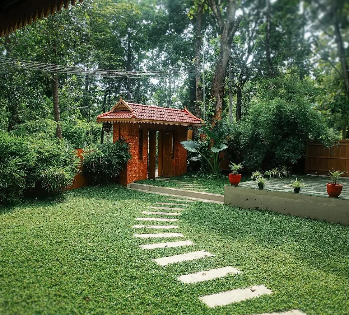 Athirappily Sreenilayam Heritage Resort Athirappilly