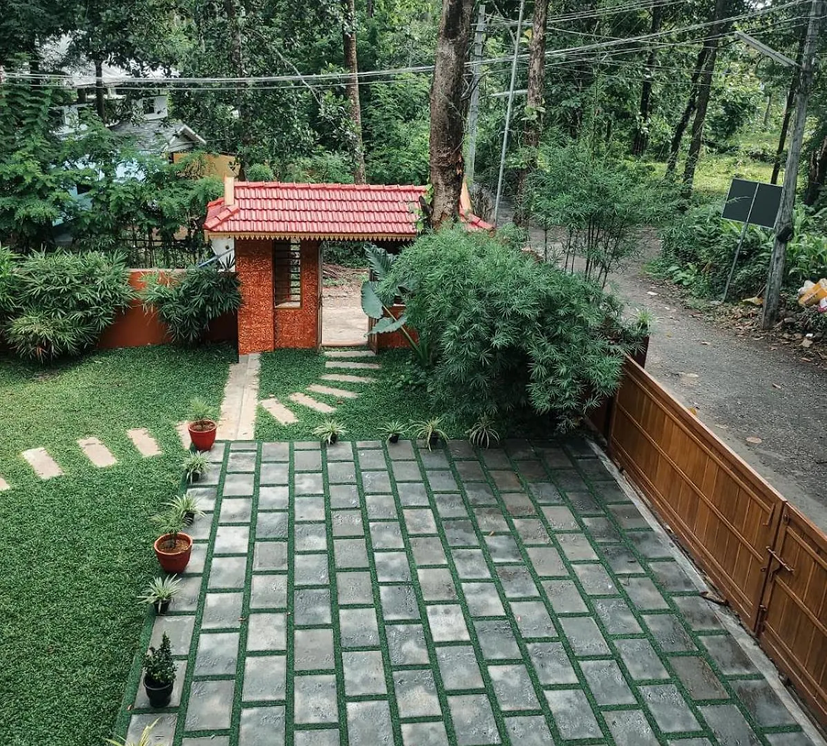 Athirappily Sreenilayam Heritage Resort Athirappilly India